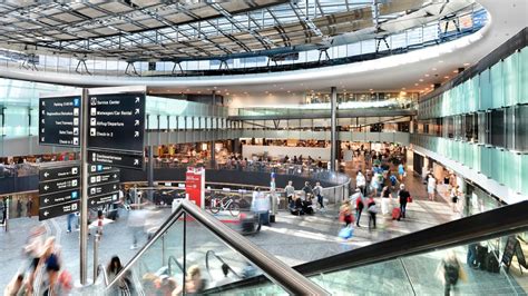 shops near zurich airport.